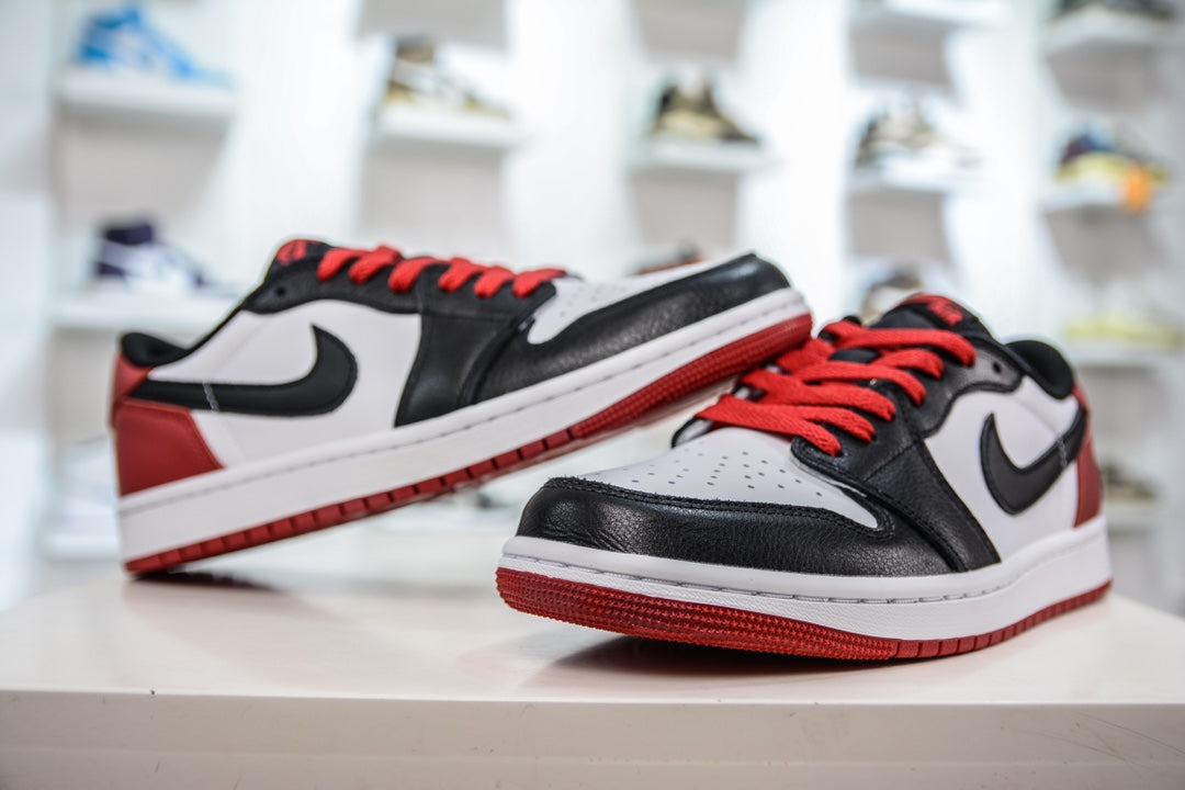 Jordan Air Jordan 1 Low "Black toe"