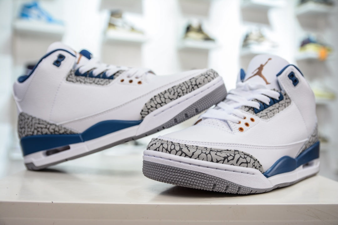 Air Jordan 3 Retro "White and True Blue"