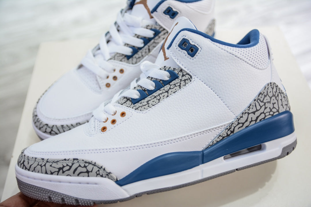 Air Jordan 3 Retro "White and True Blue"