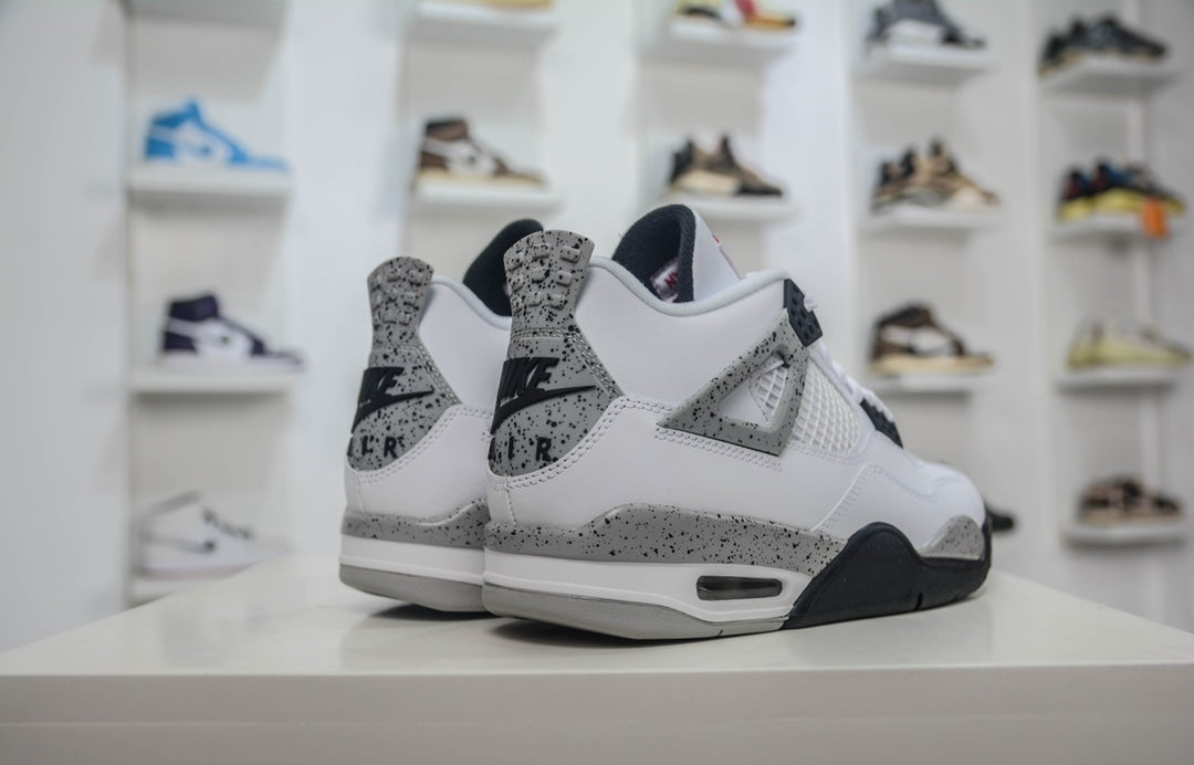 Air Jordan 4  Retro OG "White Cement"