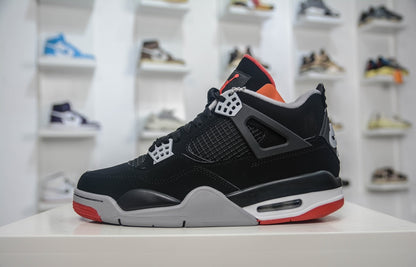 Air Jordan 4 Retro bred