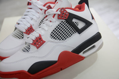 Air Jordan 4 Retro "Fire Red"