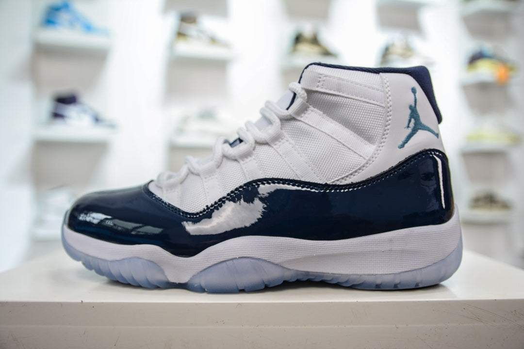 Air Jordan 11 Retro " UNC Win Like 82 "