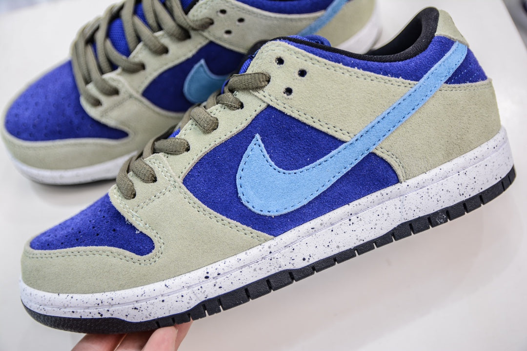 NIKE SB Dunk Low Celadon