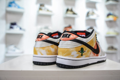 Nike Dunk SB Low pro Qs "Roswell Raygun"