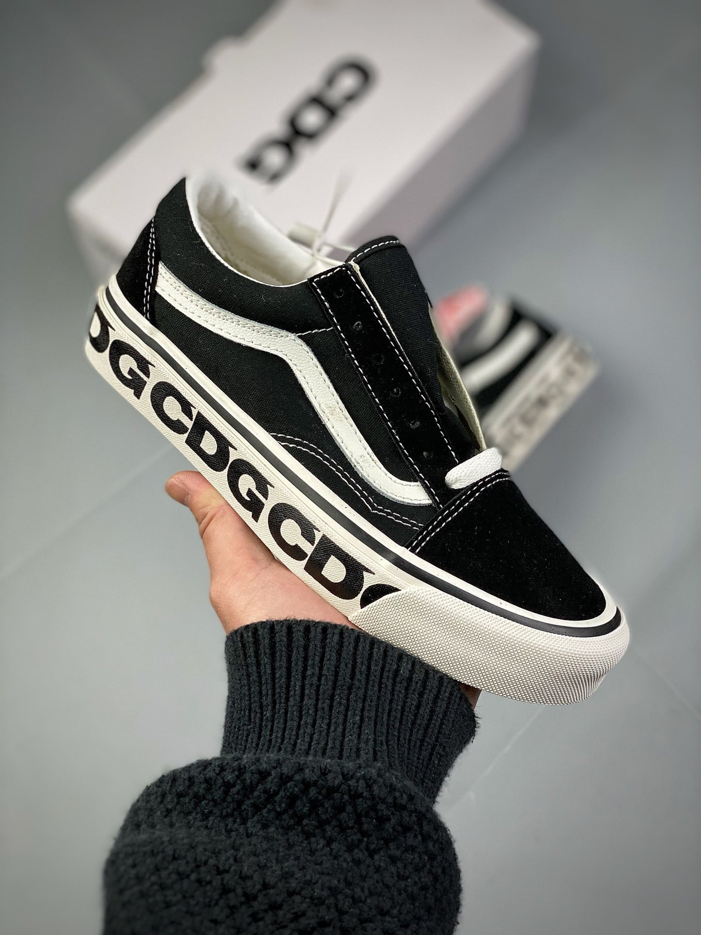 CDG x Vans Vault OG Old Skoll LX