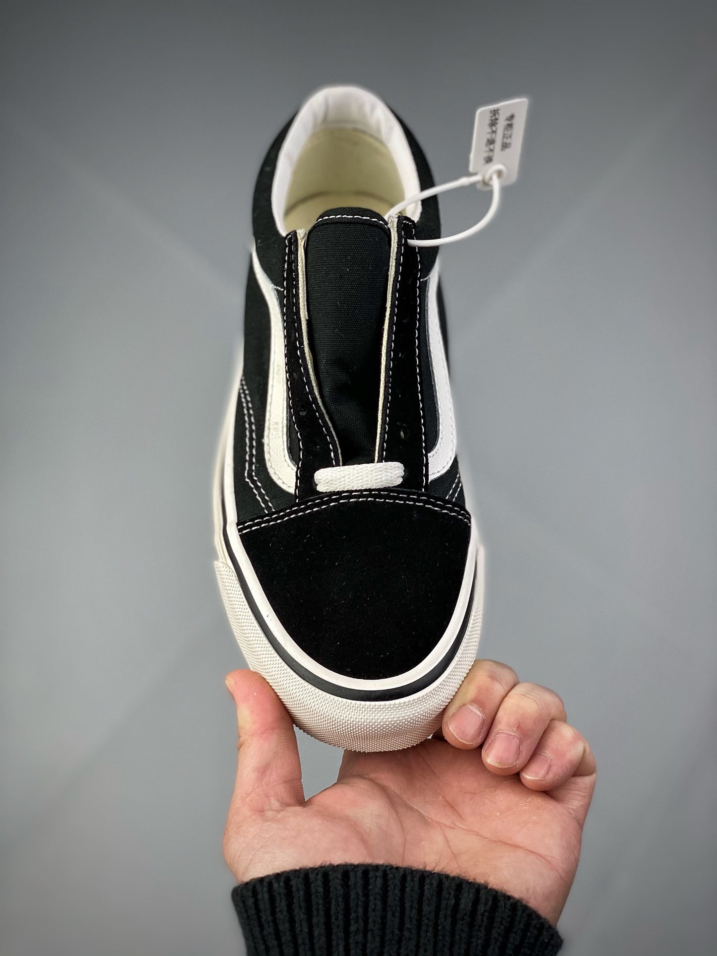 CDG x Vans Vault OG Old Skoll LX