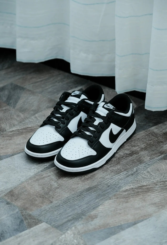 Nike Dunk Low "White/Black"