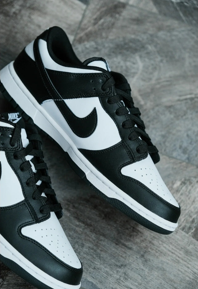 Nike Dunk Low "White/Black"